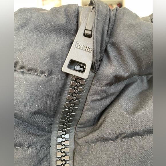 Herno Laminar High-Neck Puffer Coat - Picture 9 of 15